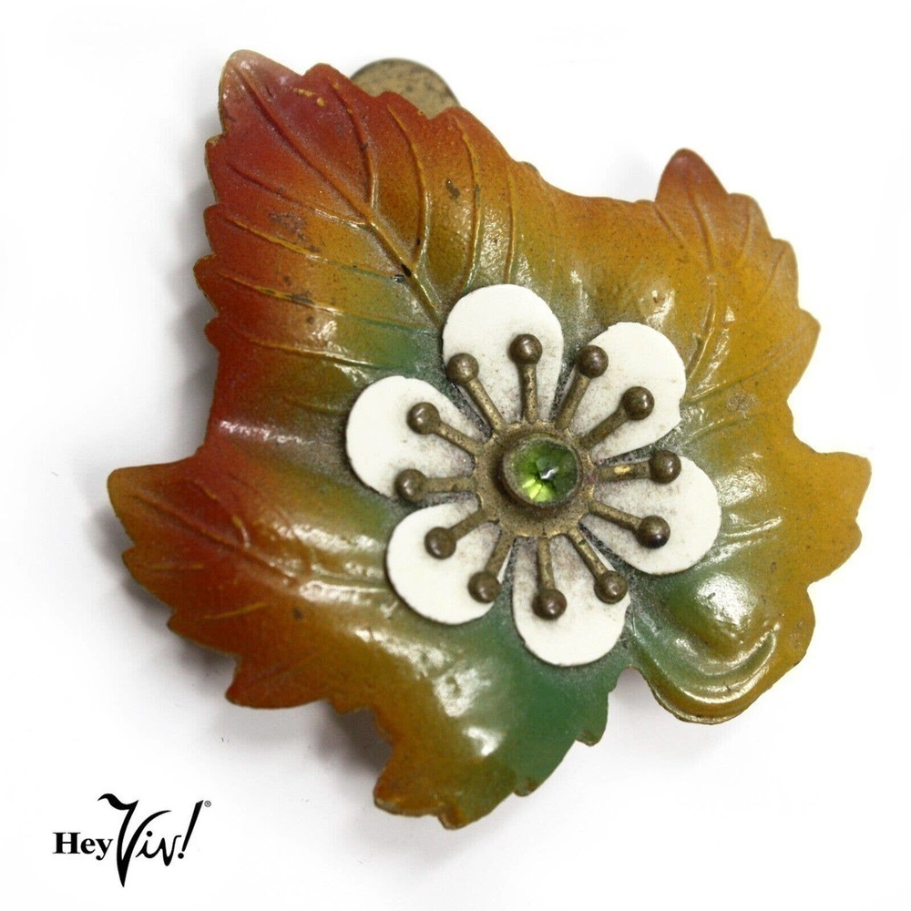 Vintage Enameled Metal Fall Leaf Scarf, Shawl, Coat Clip Pin Brooch - Hey Viv